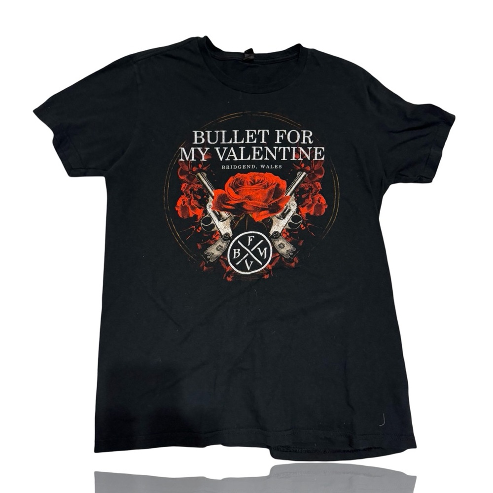 Bullet for My Valentine Official “Pistols and Red Roses” Band Tee: Medium